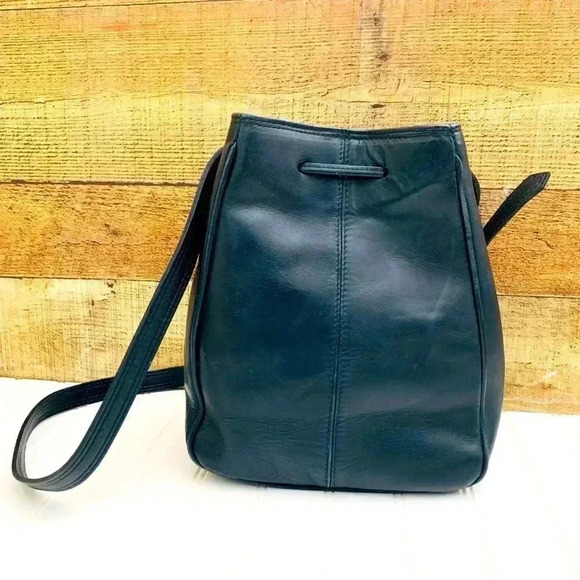 Vintage 90’s Y2K Navy Fossil Leather Drawstring Purse - Picture 2 of 8